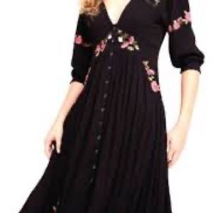 Free People Day Glow Embroidered Midi Dress Size Small Preowned